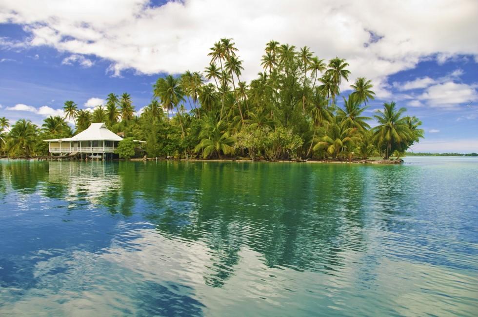 Huahine island lagoon, French Polynesia; 