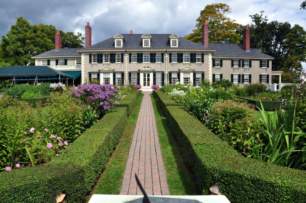 Manchester Village, Vermont - September 17, 2014:  East Front of Hildene,Robert Todd Lincoln's 1905 Georgian Revival Summer home and its formal gardens