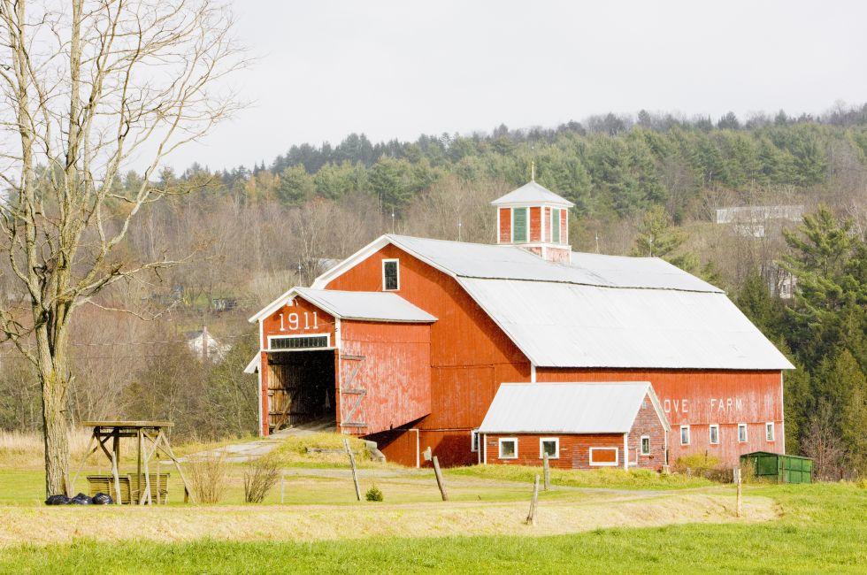 farm near St. Johnsbury, Vermont, USA