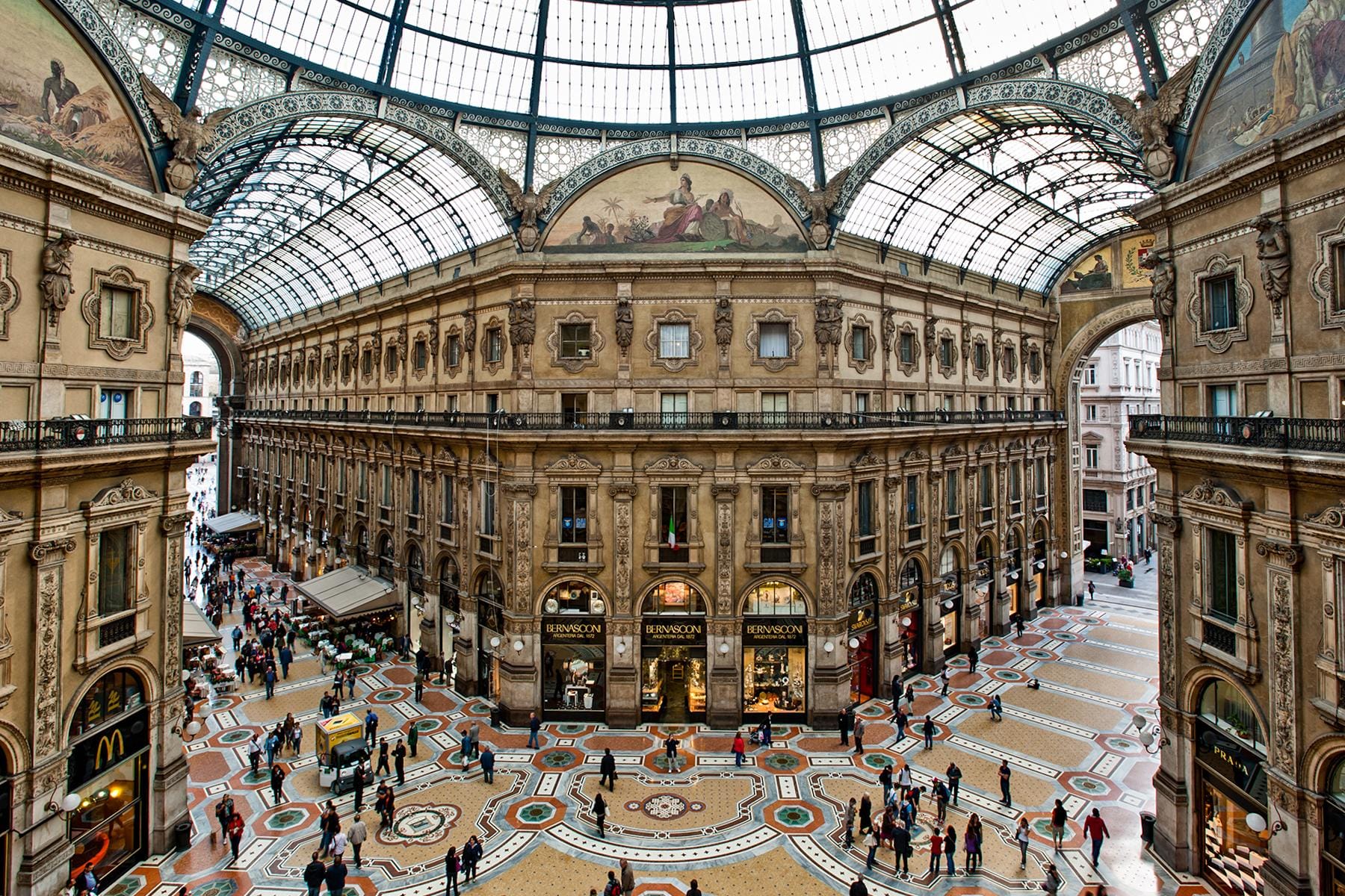 The Obligatory Trinity: The Duomo, The Galleria Vittorio Emanuele II, and Teatro alla Scala